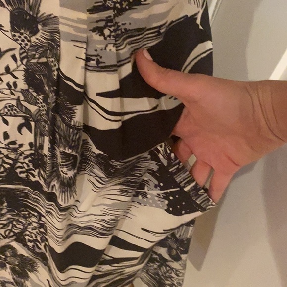 Bcbgmaxazria Dress Size 6 - Picture 3 of 10